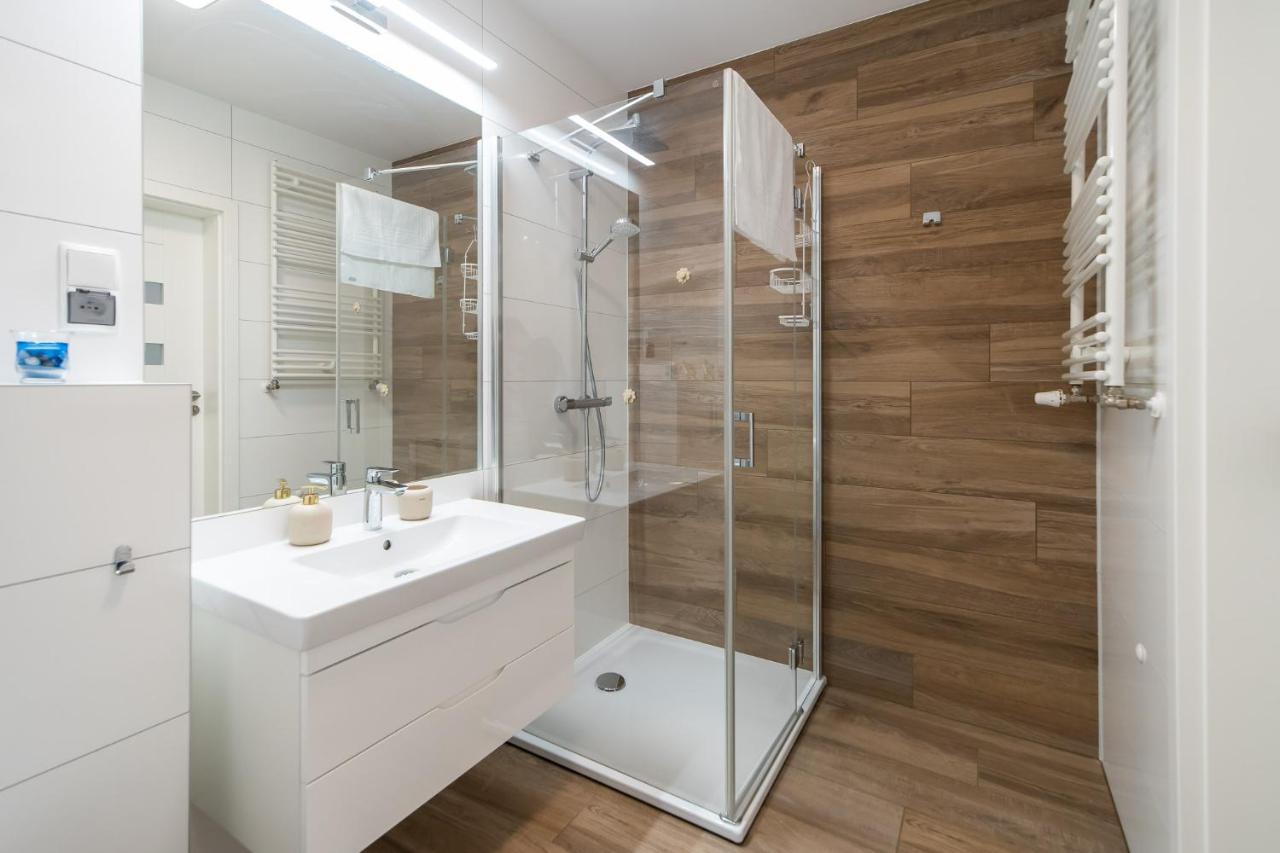 Apartamenty Fenomen - Baltic, Nadmorskie Tarasy, Free Parking, Swimming Pool, Sauna And Other! Kolobrzeg Exterior photo